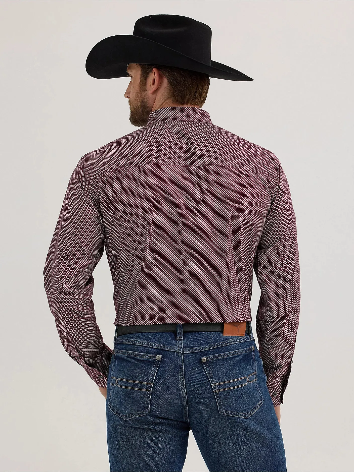 Men's Wrangler Men's Cody Johnson One Pocket Button Down Shirt - 112357679