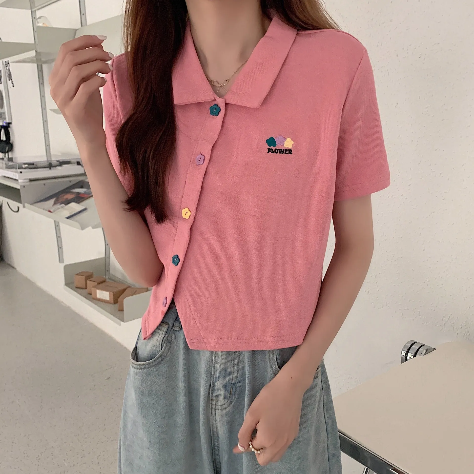 Plus size non traditional placket floral buttons embroidery applique lapel collar summer jacket cropped polo shirt