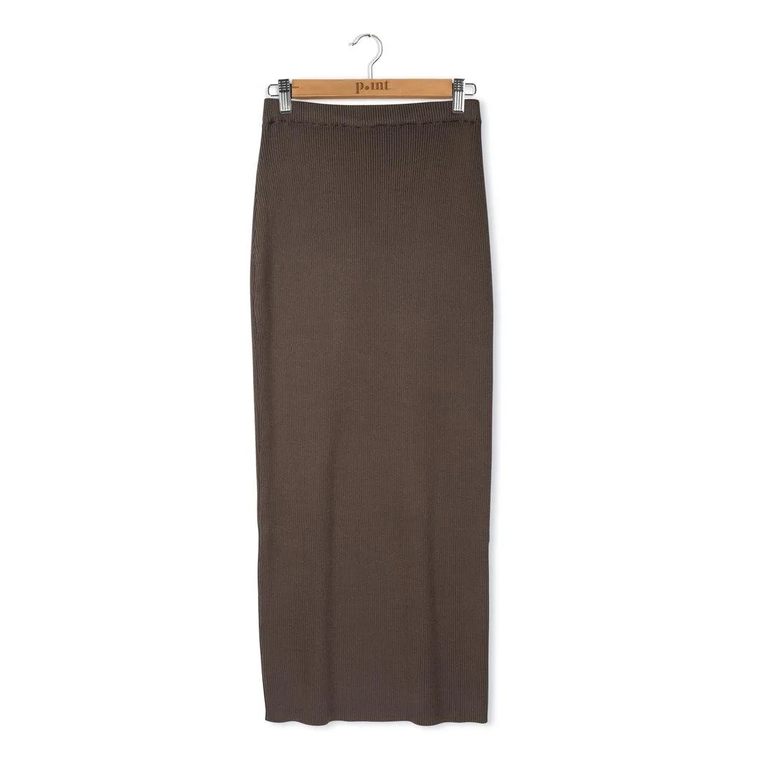 Point Knit Ribbed Maxi Skirt