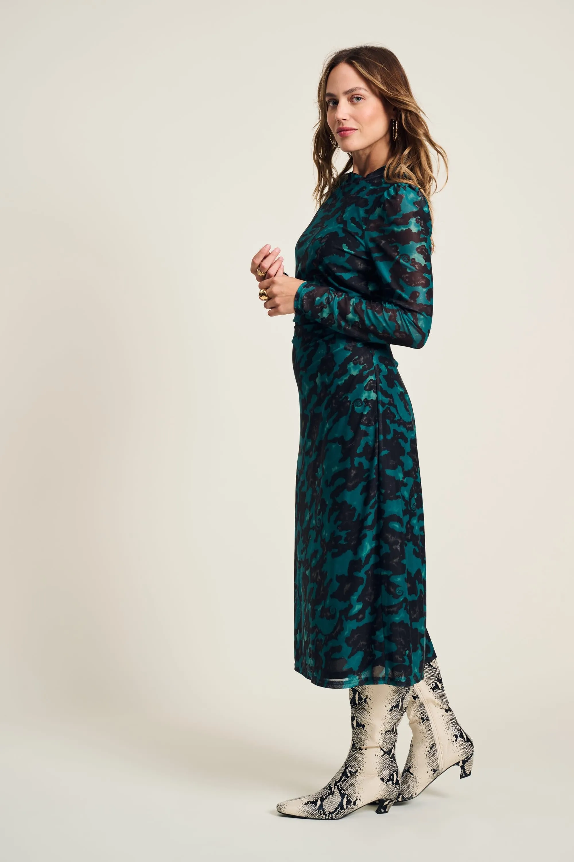 ROBE - Camo Teal Green Mesh