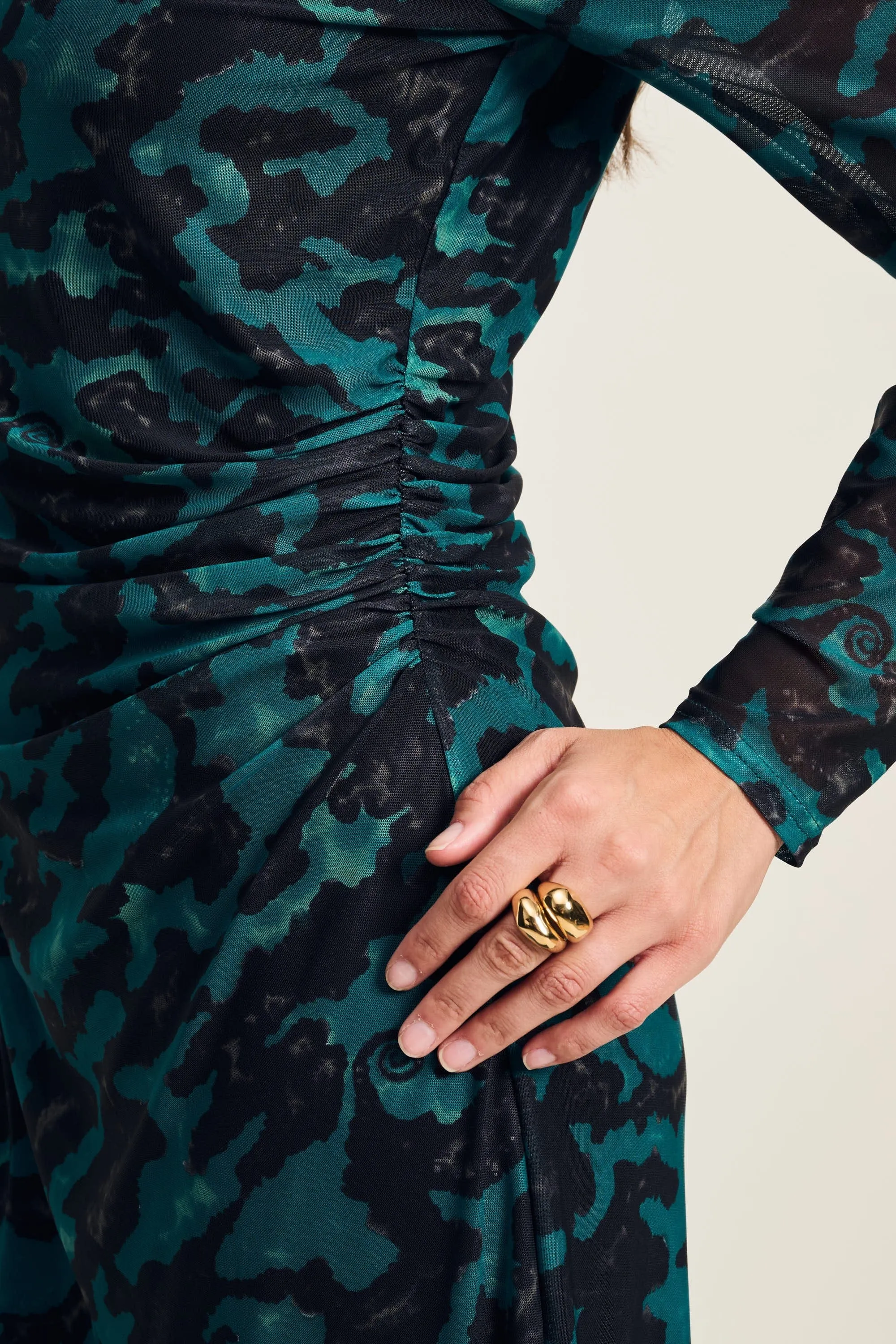 ROBE - Camo Teal Green Mesh