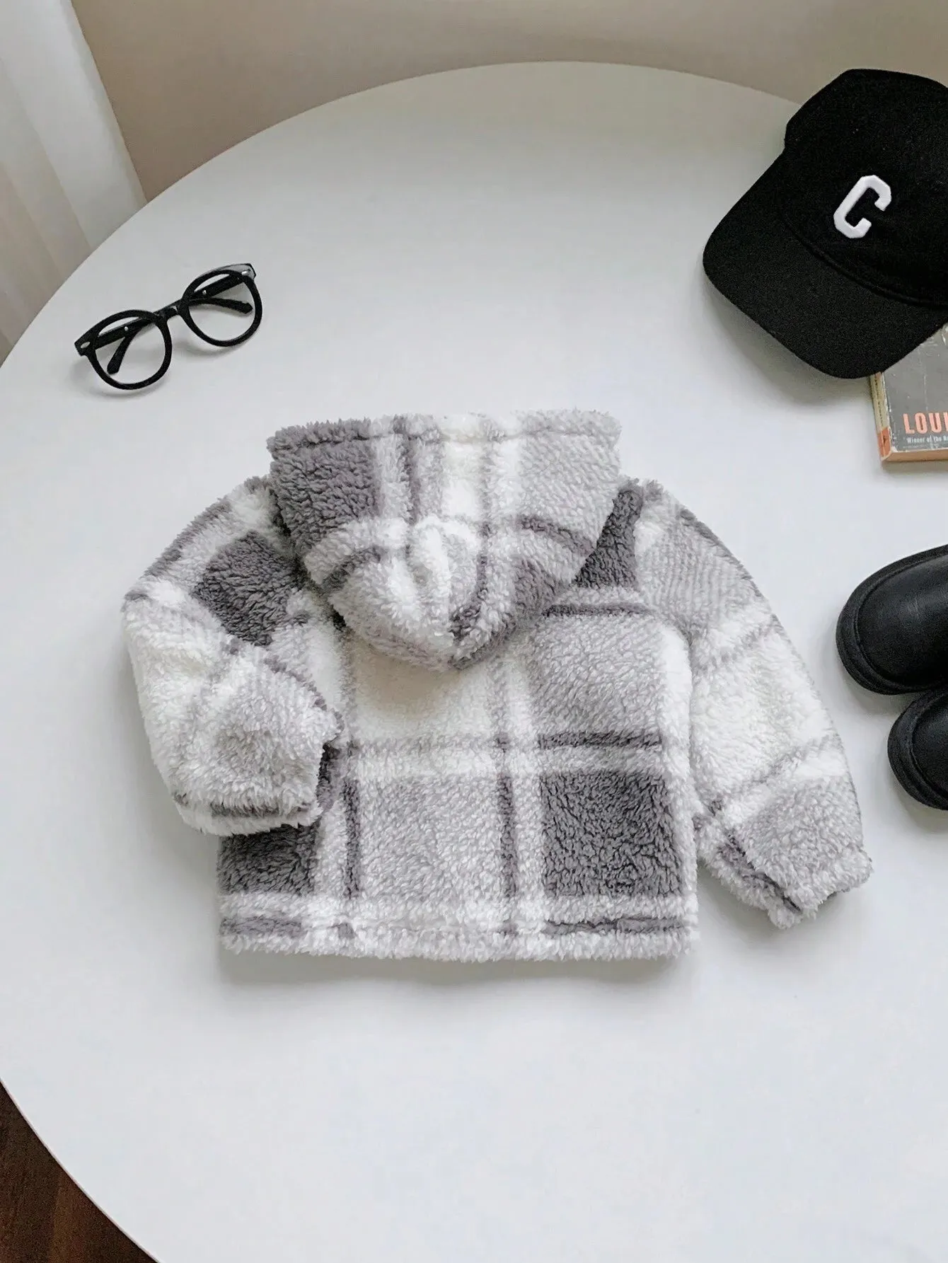 SHEIN Baby Boy/Girl Soft & Comfortable Fleece Patch Print Hooded Jacket, Casual & Warm Windbreaker For Fall & Winter