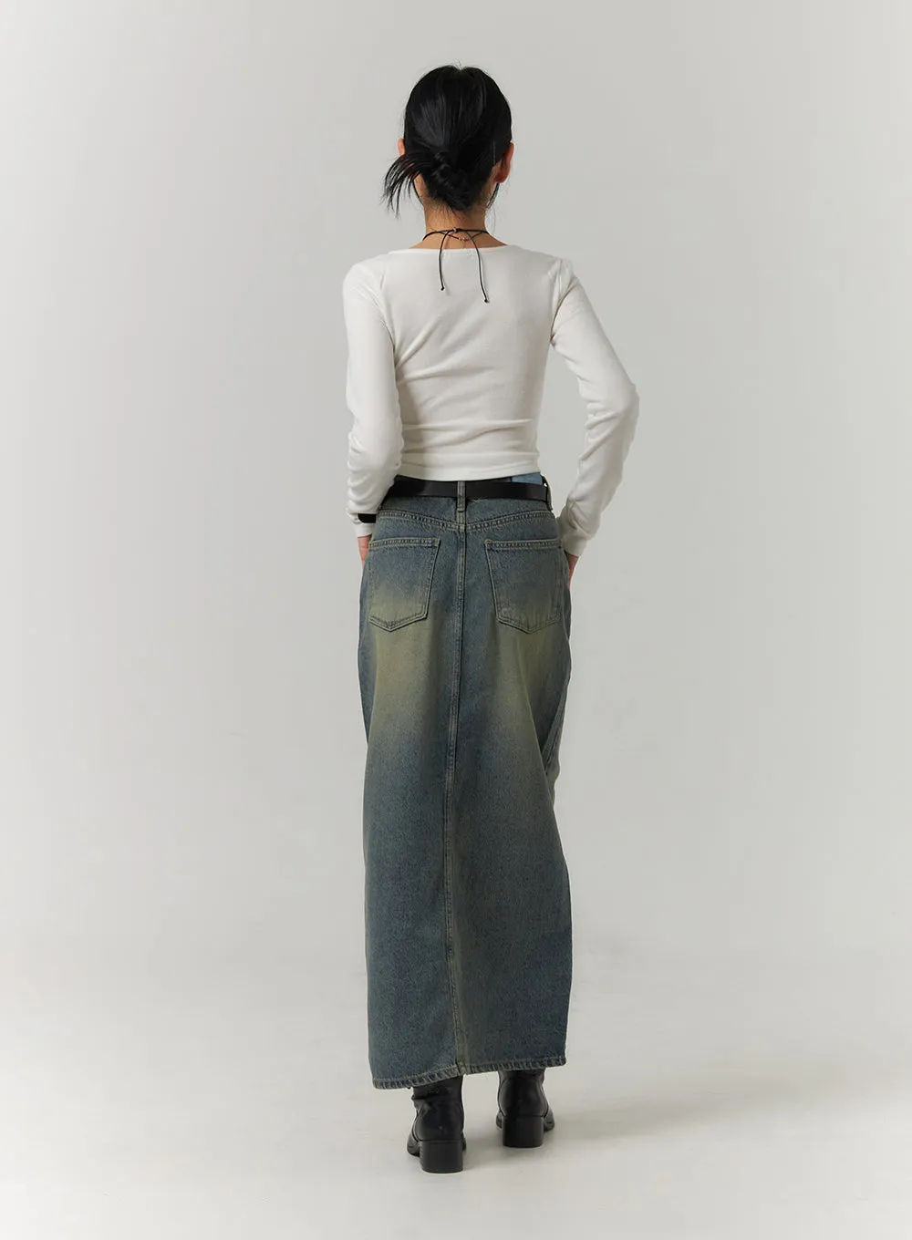 Slim U-Neck Crop Top CJ422