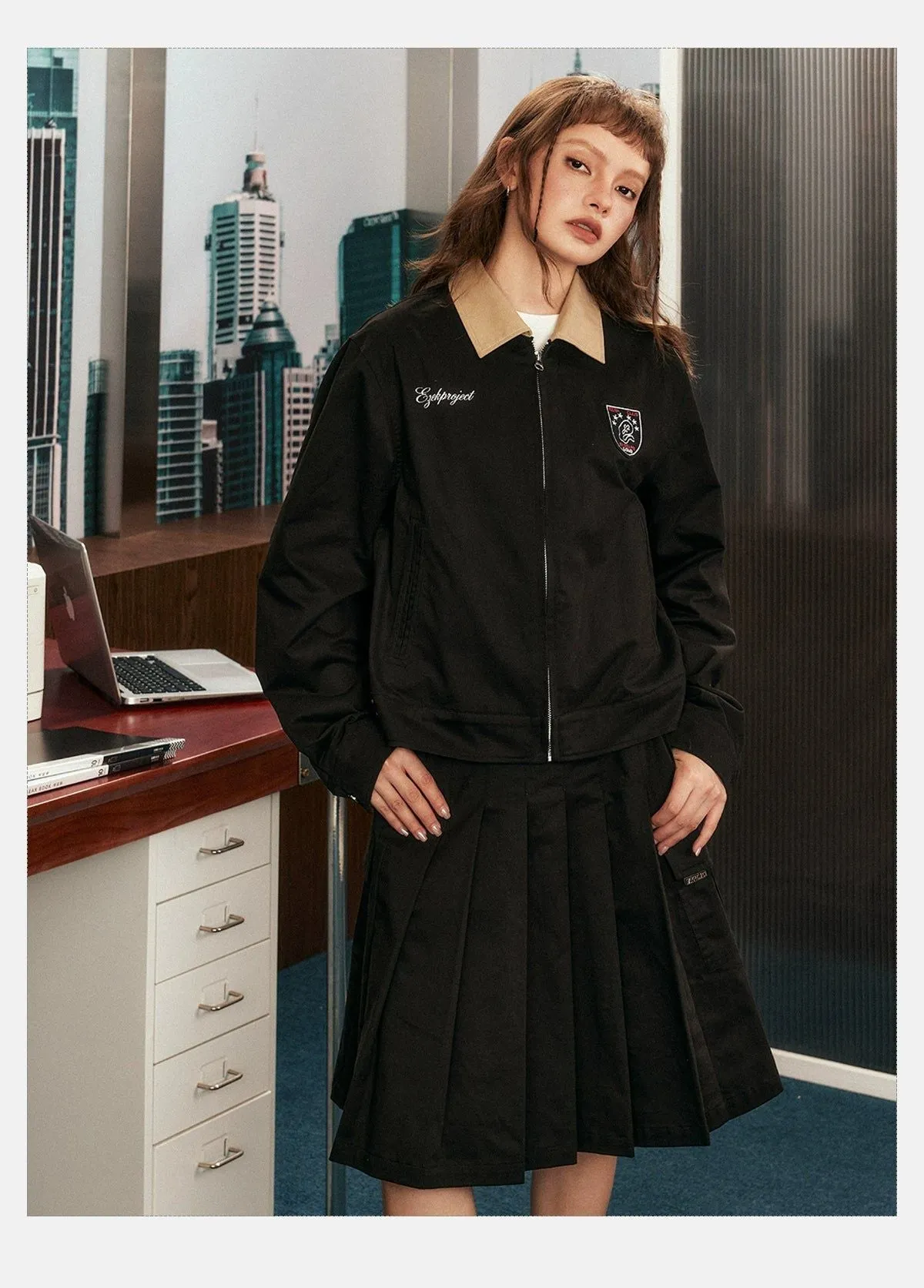 Tom Contrast Collar Zipped Jacket & Pleated Skirt Set