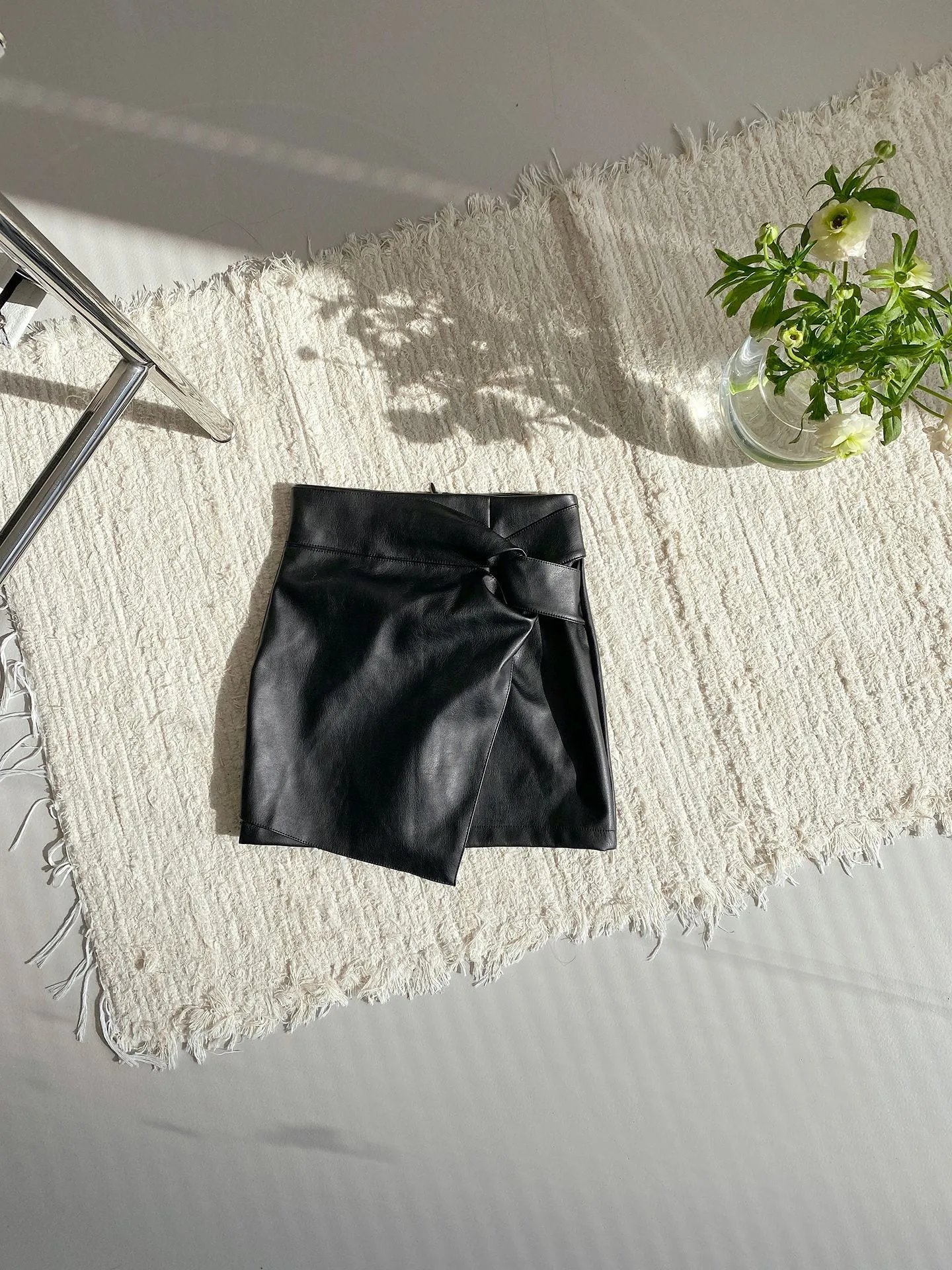 Twist vegan leather skirt